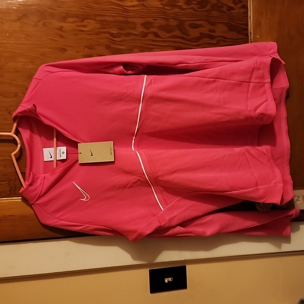 COPY - A womens xl pink  athletic pullover